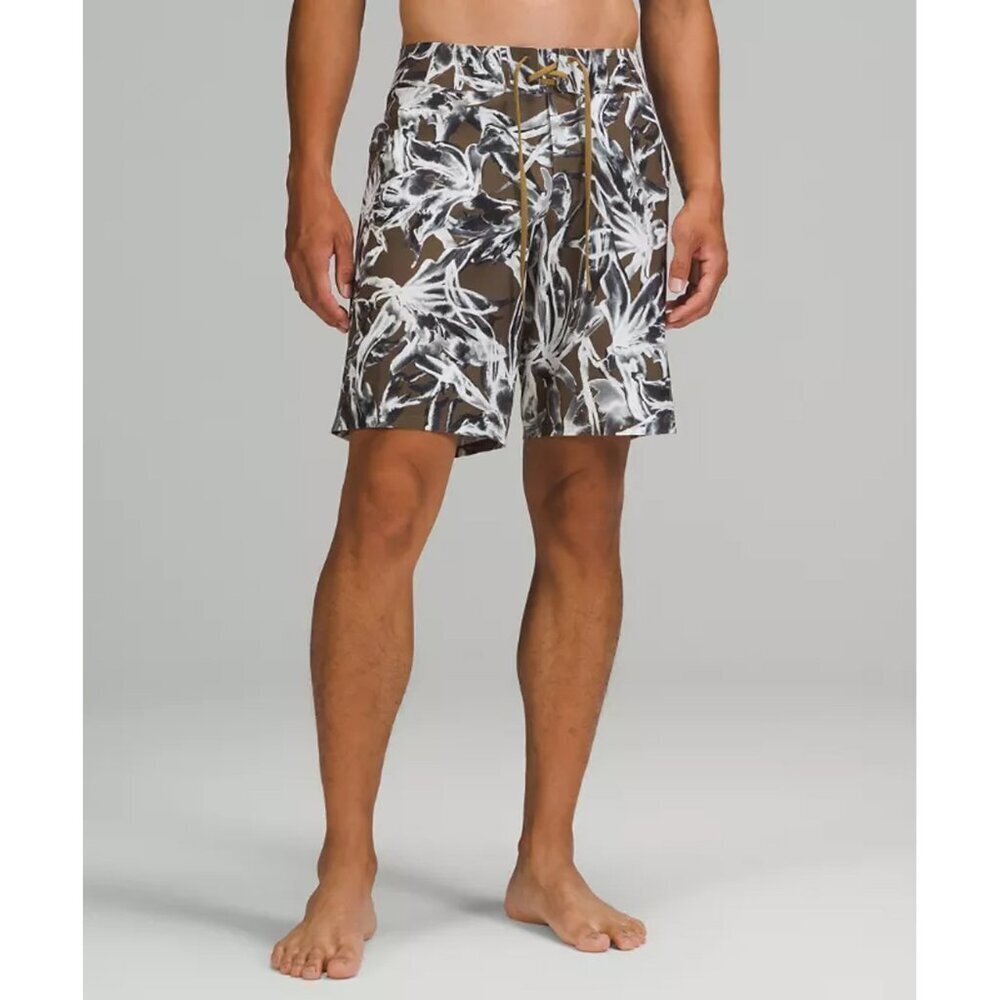 Lululemon Current State Floral Board Short Cameo Men 38